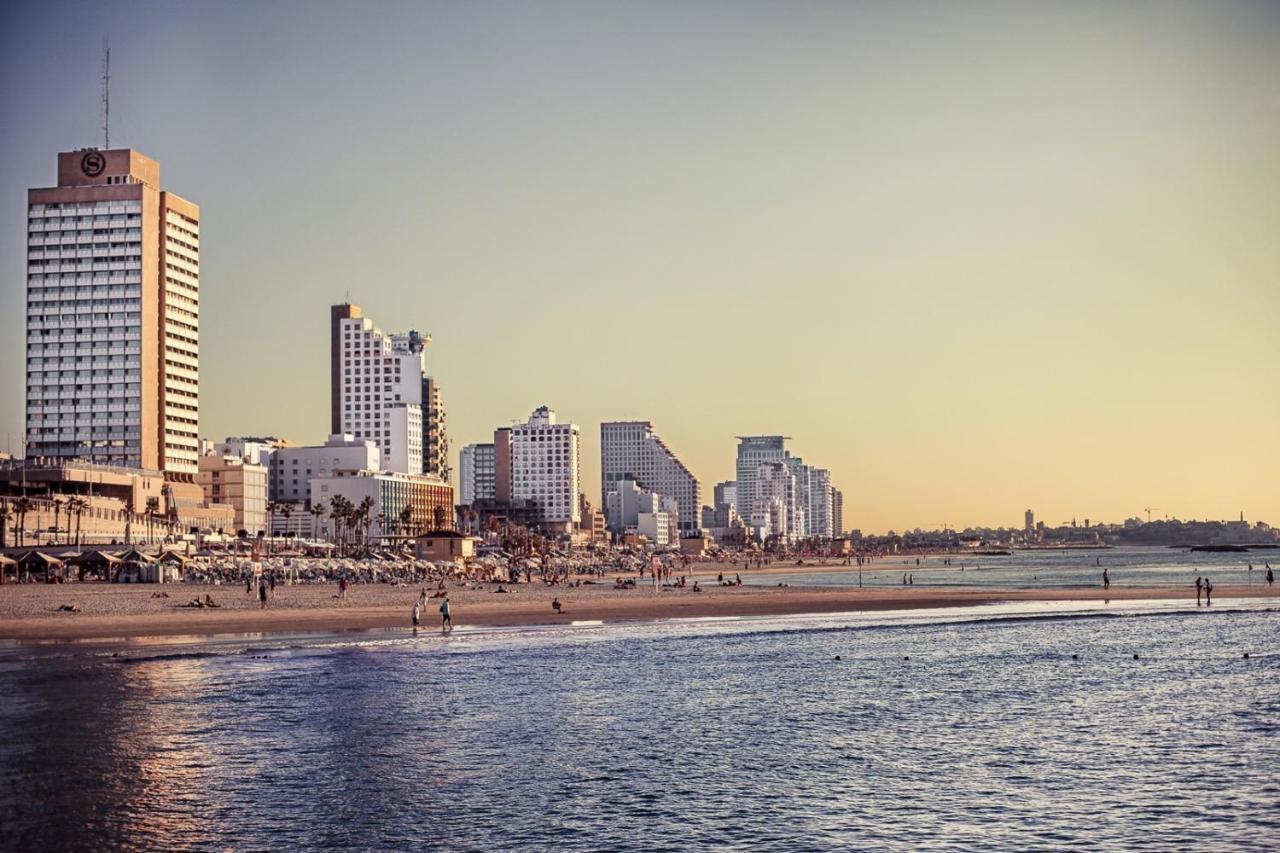 Beach Hotel By Zvieli Hotels Tel Aviv-Jaffa Exterior foto