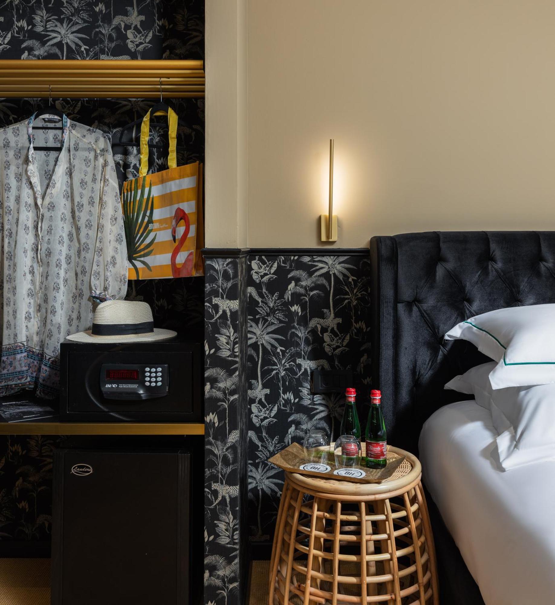 Beach Hotel By Zvieli Hotels Tel Aviv-Jaffa Zimmer foto